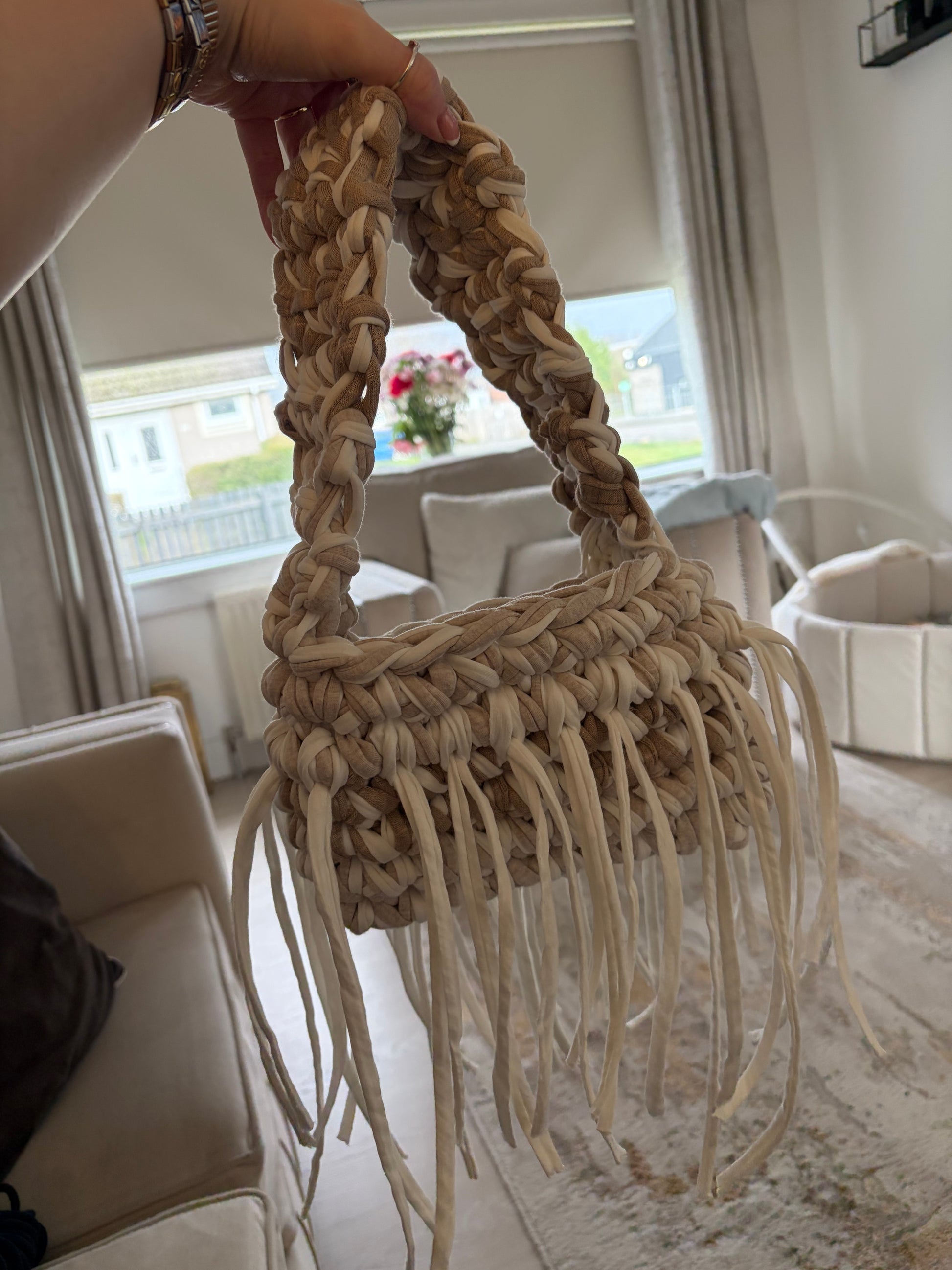 The Carrie Bag - Beige & White